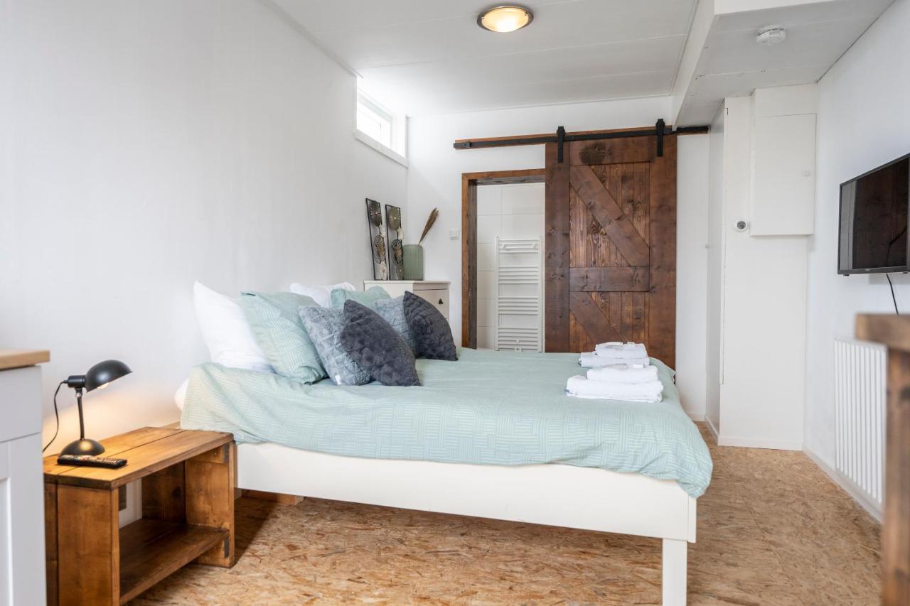 Bed And Breakfast Het Bureau Texel De Koog  Exterior photo